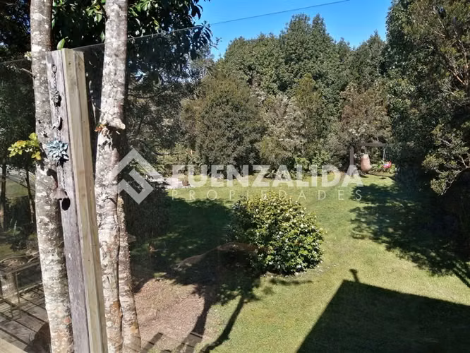 Casa y cabaña independiente en Condominio Parque Doña Inés
