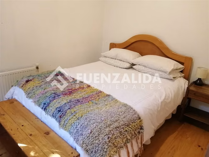 Casa y cabaña independiente en Condominio Parque Doña Inés
