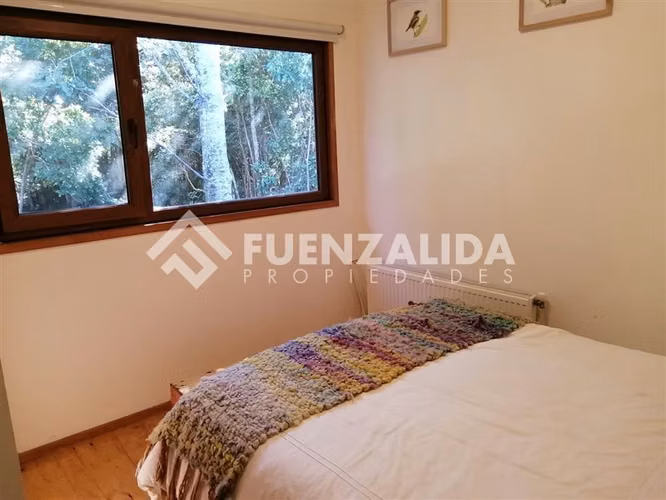 Casa y cabaña independiente en Condominio Parque Doña Inés