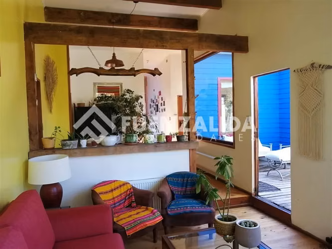 Casa y cabaña independiente en Condominio Parque Doña Inés