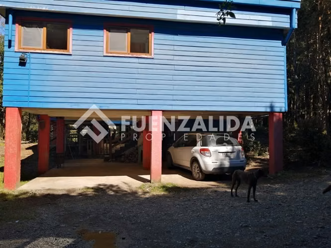 Casa y cabaña independiente en Condominio Parque Doña Inés