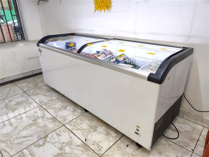 Arriendo Local Comercial Arturo Prat/Tottus/Metro San Bernar