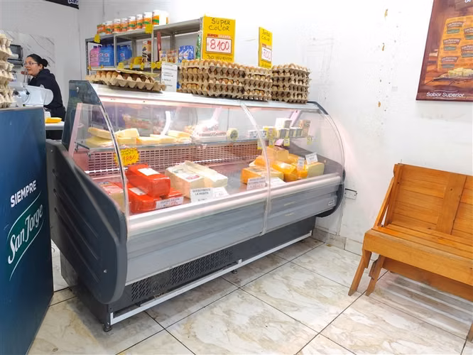 Arriendo Local Comercial Arturo Prat/Tottus/Metro San Bernar