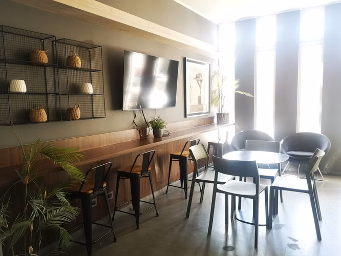 ARRIENDO MONOAMBIENTE ABTAO 24 ESTACIÓN CENTRAL