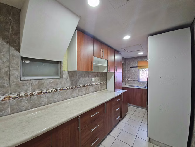 RRB// VENDE Linda casa 3D/2B/2E Arboleda SPP (171764)