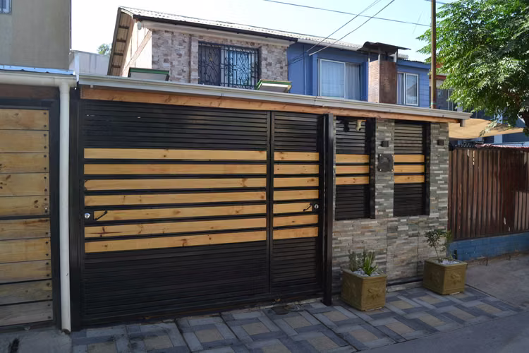 SE VENDE CASA EN SAN BDO $ (171818)
