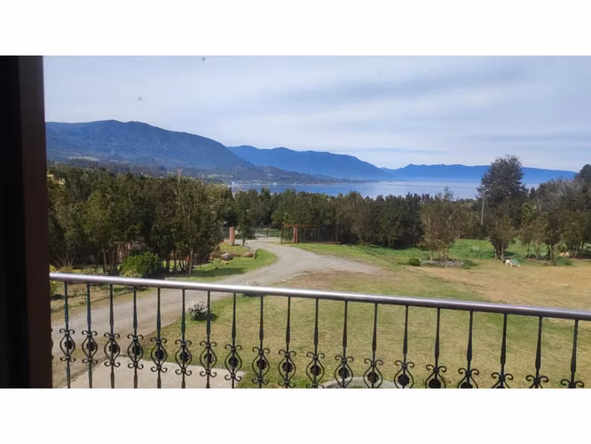 PICHIQUILLAIPE CASA 360 M2 EN PARCELA DE 6840 M2 PUERTO MONTT - Imagen 2