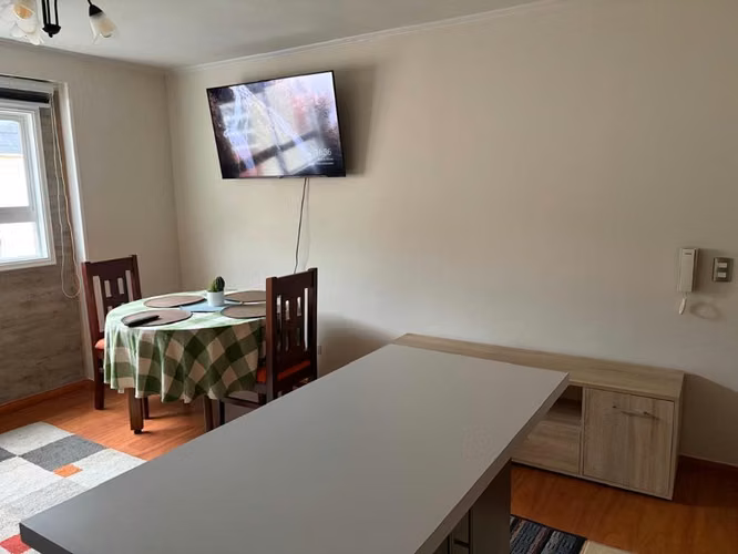 Arriendo departamento amoblado con gastos comunes incluidos. Condominio Plaza del Valle