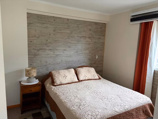 Arriendo departamento amoblado con gastos comunes incluidos. Condominio Plaza del Valle