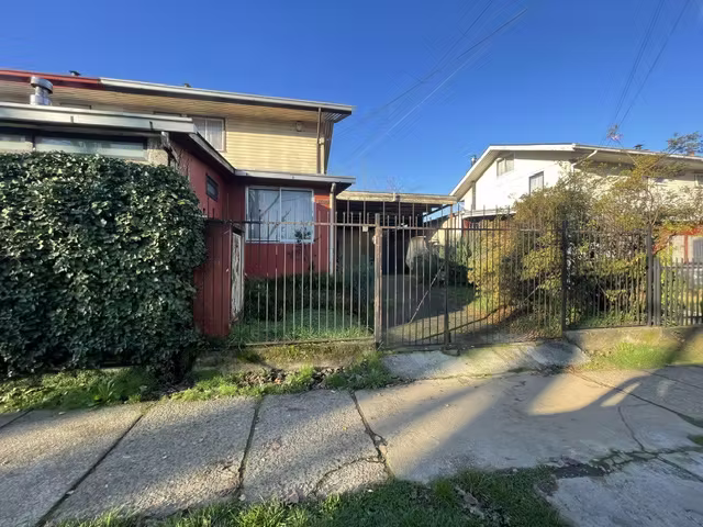 SE VENDE CASA EN AVENIDA ITALIA