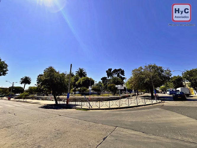 Inversión Cerro Placeres: 2 Roles Independientes Pasos Plaza Conquista