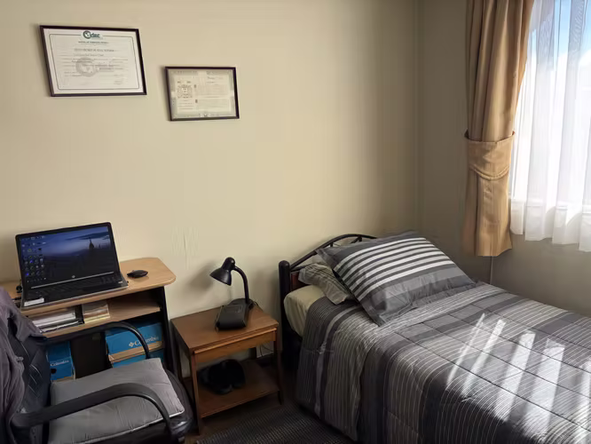 Casa 4 dorm., 3 baños, patio, Condominio. Cerca de centro de Concepción