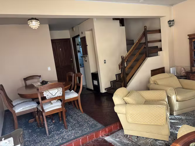 Casa 4 dorm., 3 baños, patio, Condominio. Cerca de centro de Concepción