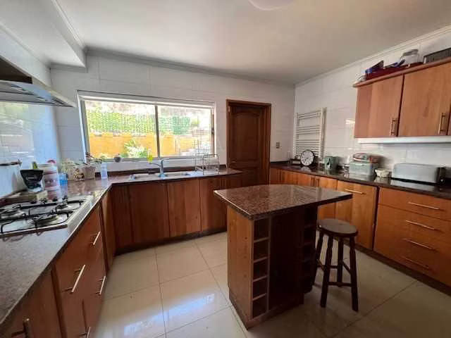 Nou // Gran casa ampliada y remodelada   (171850)