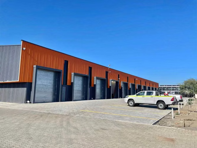 Nou // Bodegas Camino Los Carros desde 90 m2 (171869) - Imagen 15