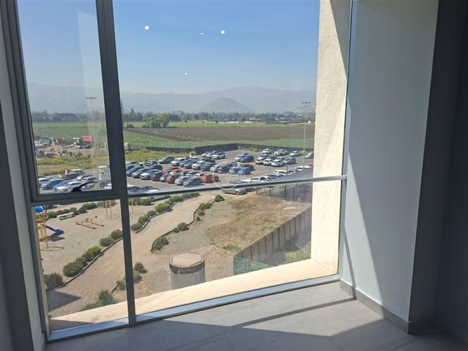 Oficina en arriendo en Colina