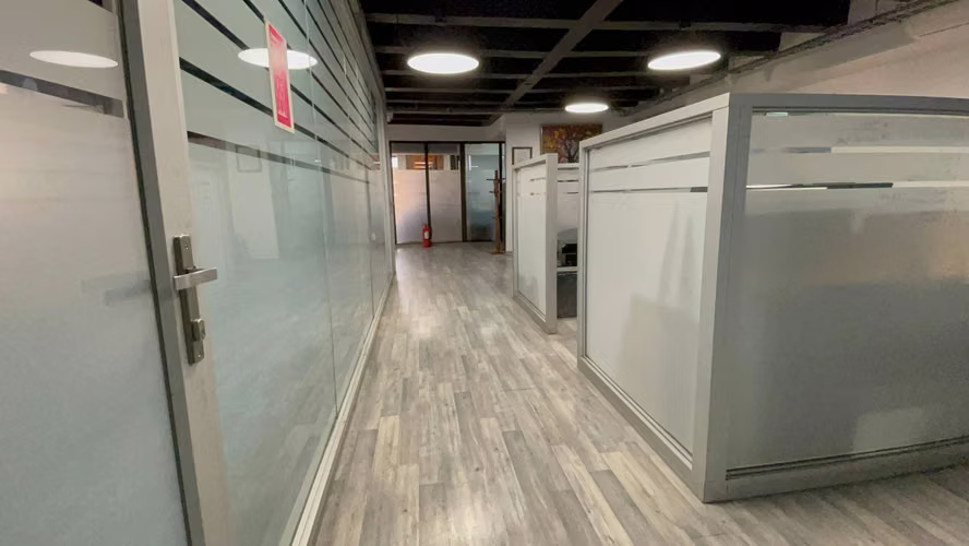Amplia oficina, Metro Pedro de Valdivia (171893) - Imagen 5