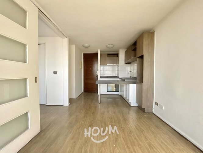 Departamento en Avenida Ecuador