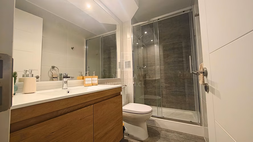 VENTA PENTHOUSE 4 DORM 3 BAÑOS A PUERTA CERRADA