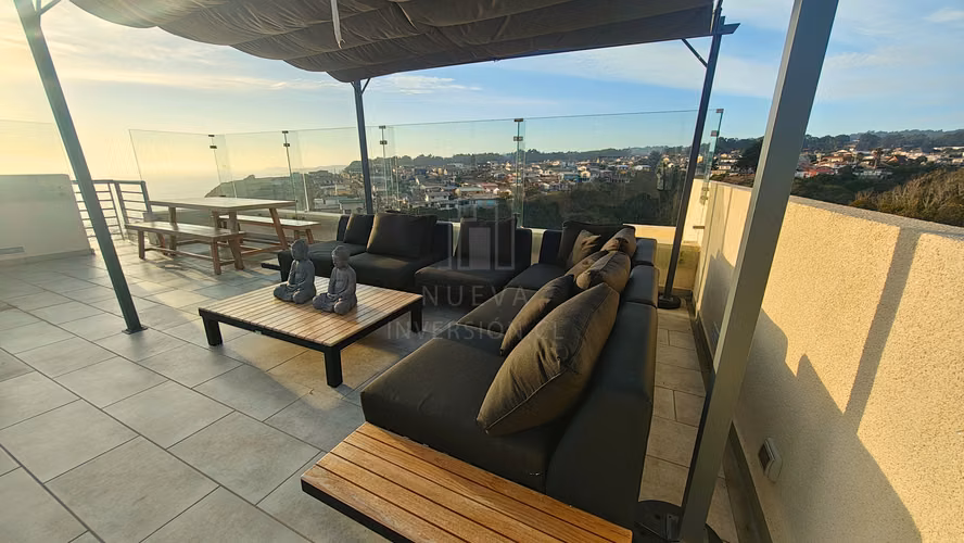 VENTA PENTHOUSE 4 DORM 3 BAÑOS A PUERTA CERRADA