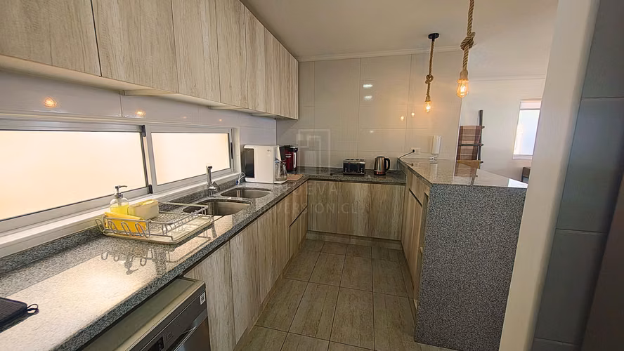 VENTA PENTHOUSE 4 DORM 3 BAÑOS A PUERTA CERRADA