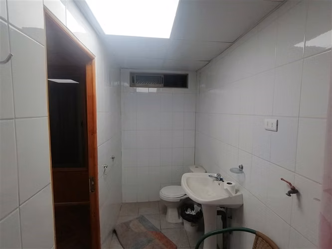 Arriendo dpto interior independiente 250.000 Sector Esmerald