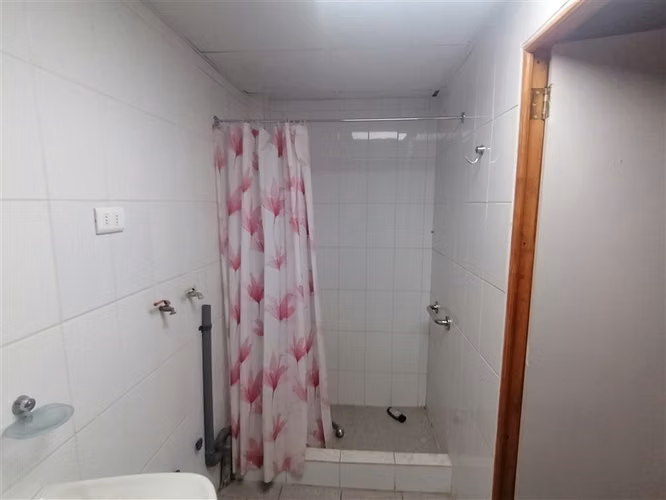 Arriendo dpto interior independiente 250.000 Sector Esmerald