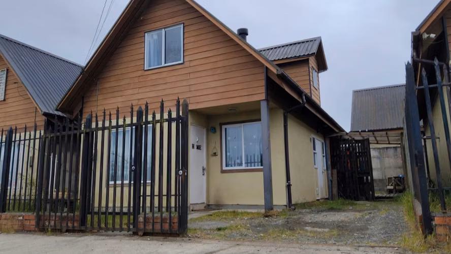 PUERTO MONTT CASA 95 M2 PANITAO
