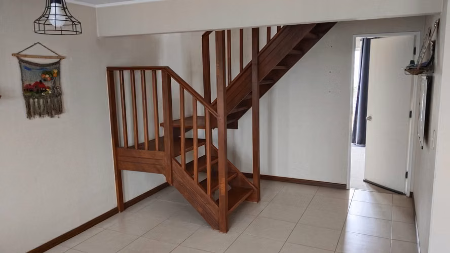 PUERTO MONTT CASA 95 M2 PANITAO