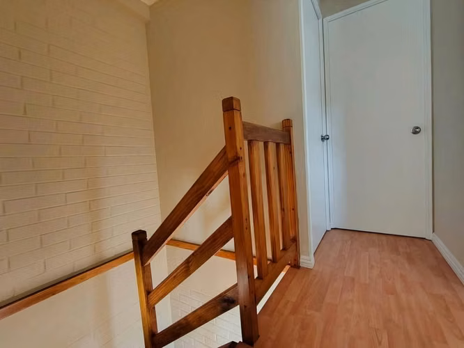 Casa esquina en venta con patio amplio y 3 estacionamientos – Villa Alemana - Imagen 6