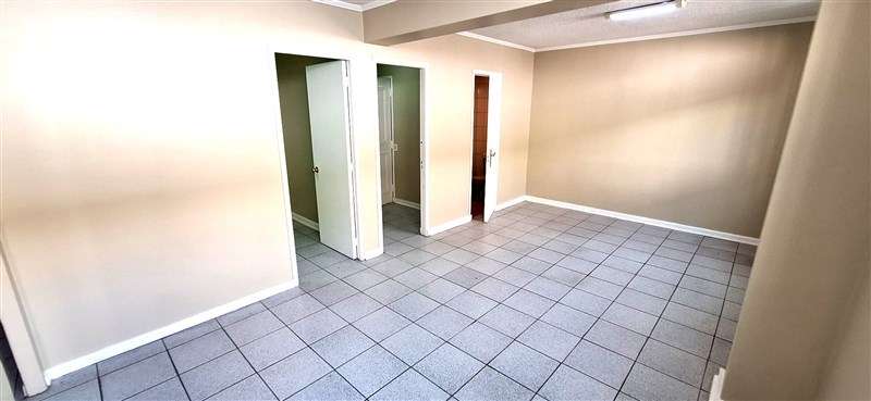 Oficina en arriendo en Santiago Metro Santa Lucía