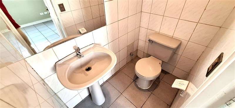 Oficina en arriendo en Santiago Metro Santa Lucía