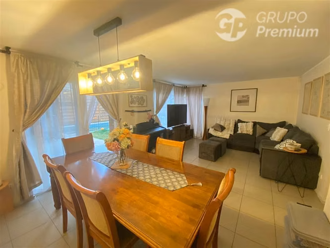 Casa en venta en Liray Colina condominio Los Arrayanes