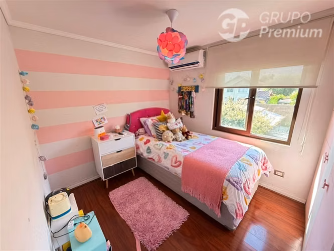Casa en venta 5D 4B SE Piscina quincho en Ayres de Chicureo