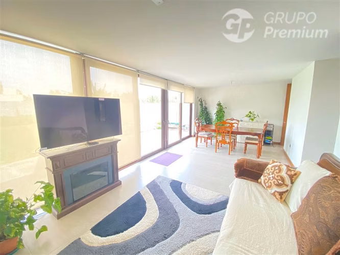 Casa en venta en condominio Rukan Chicureo Colina