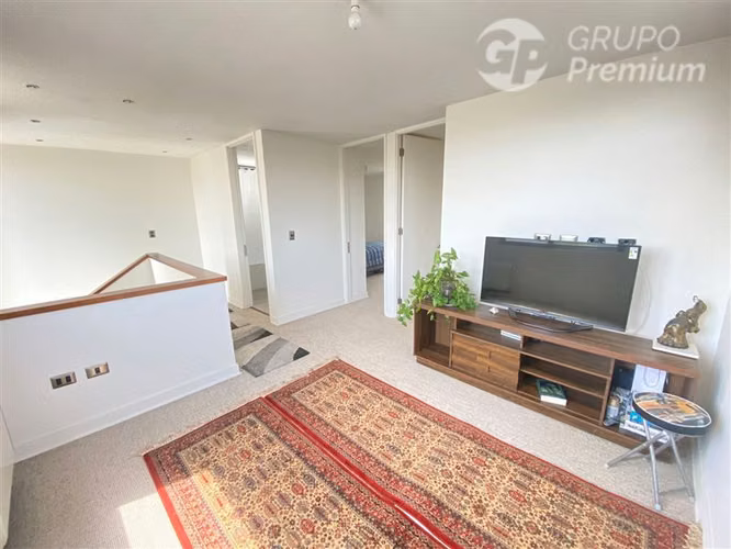 Casa en venta en condominio Rukan Chicureo Colina