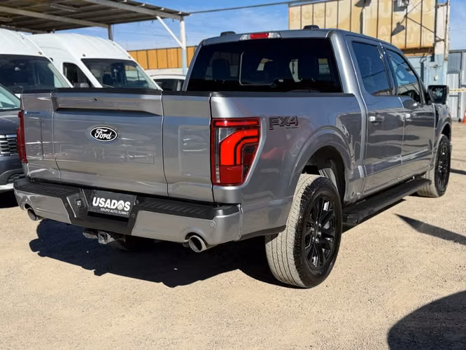 FORD F-150 2025