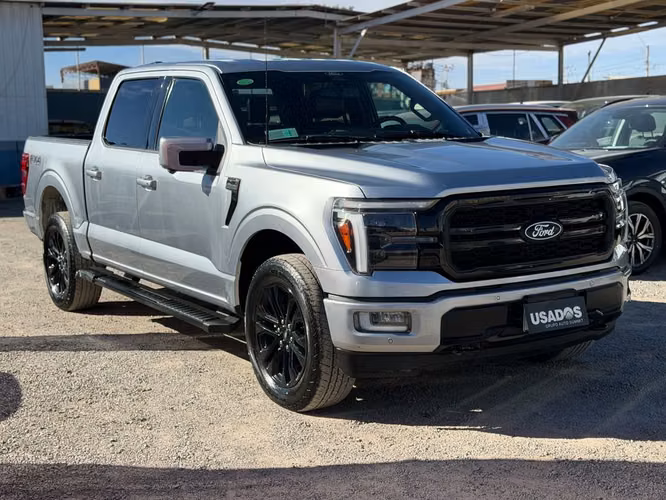 FORD F-150 2025