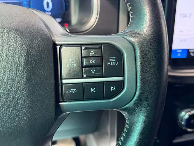 FORD F-150 2025