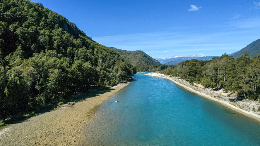 Río Puelo: 50m Orilla, Acceso Por Ruta Y Con Luz