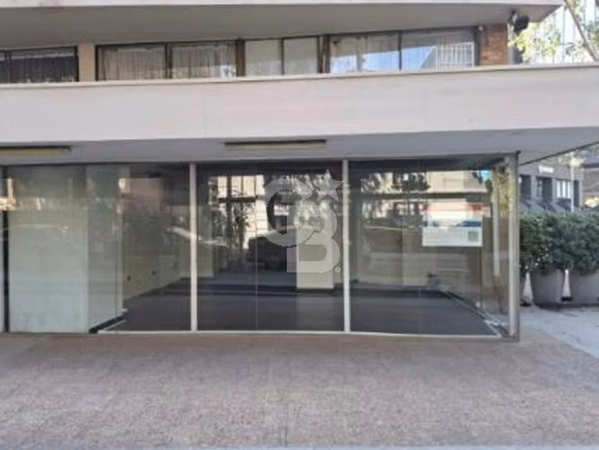Amplio local comercial Puerta del Golf - Imagen 10
