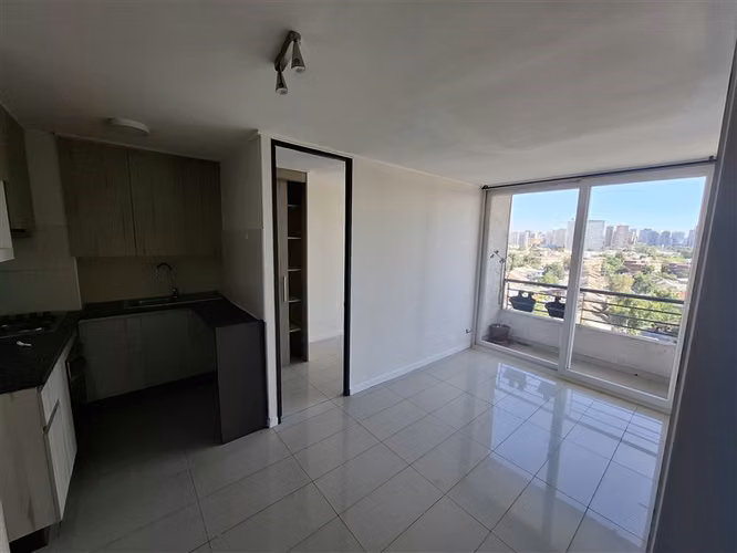 Departamento en arriendo de 2 dorm. en Independencia