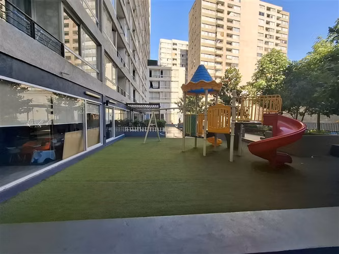 Departamento en arriendo de 2 dorm. en Independencia