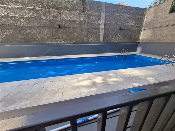 Departamento en arriendo de 2 dorm. en Independencia