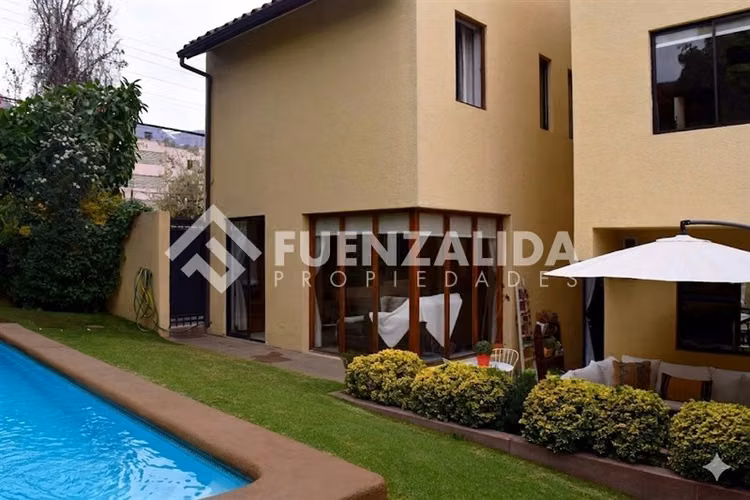 Casa en venta de 4 dorm. El Remanso, Las Condes
