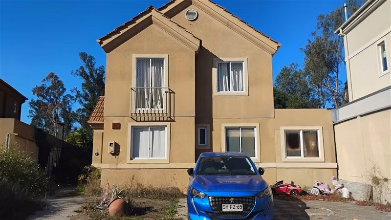 Casa en venta de 3 dorm en Los Pinos 45, Valparaíso.