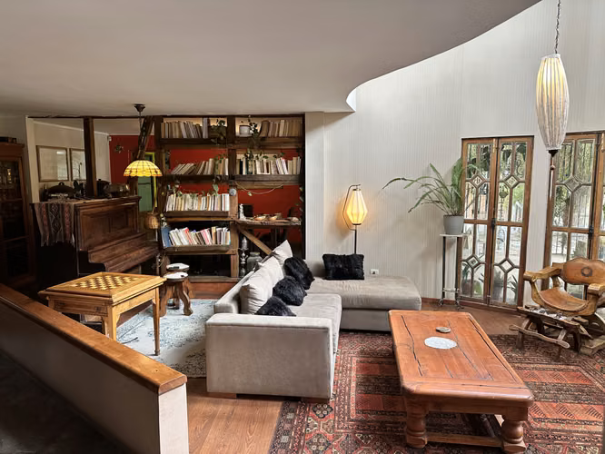 HERMOSA Y PARTICULAR CASA A LA VENTA EN LOTEO PRIVADO - Imagen 2