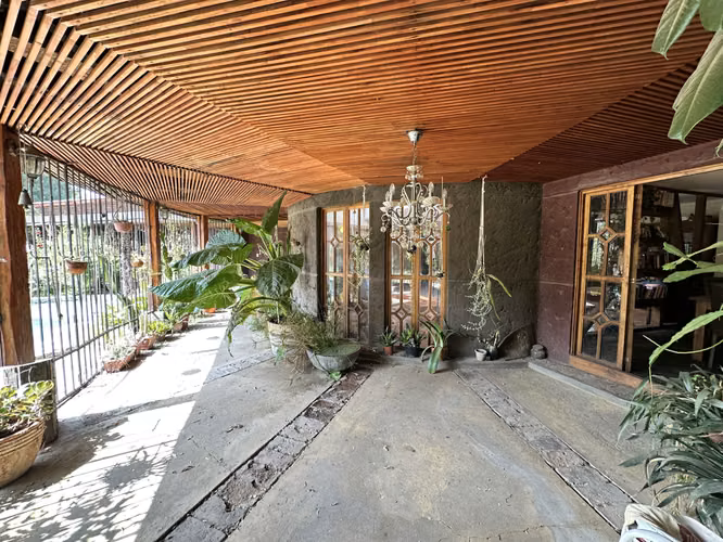 HERMOSA Y PARTICULAR CASA A LA VENTA EN LOTEO PRIVADO - Imagen 19