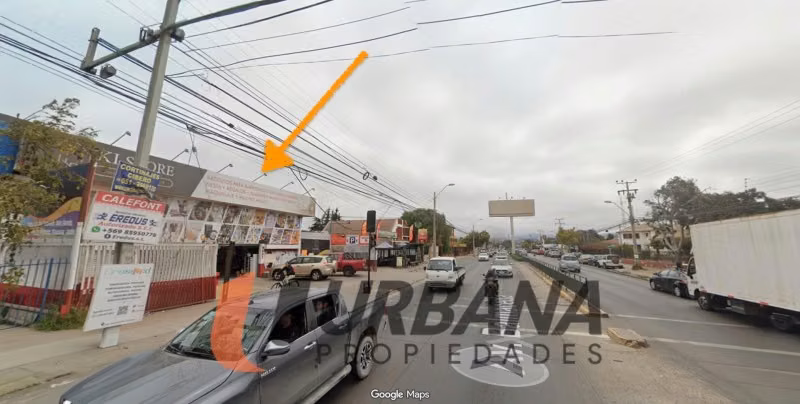 Local AMPLIA PROPIEDAD COMERCIAL CON ALTO FLUJO Y CONECTIVIDAD