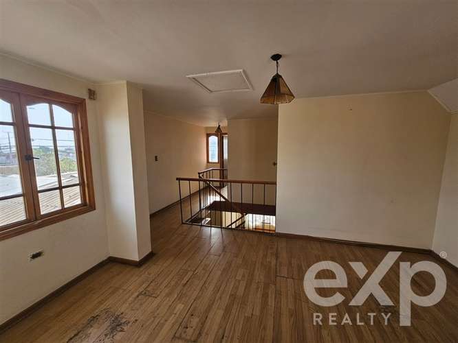 Casa en venta de 6 dormitorios. Residencial y comercial - Imagen 13